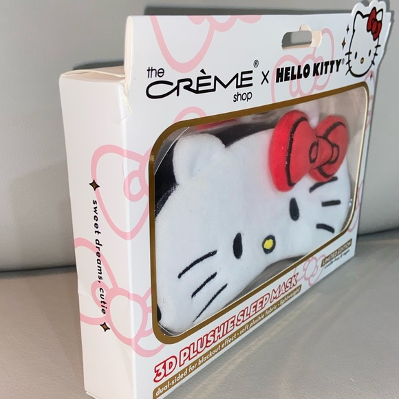 The Crème Shop x Hello Kitty 3D Plushie Sleep Mask - Picture 2 of 4